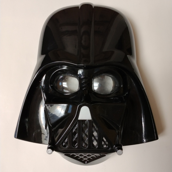 STAR WARS “DARTH VADER” COSTUME - Picture 3 of 4